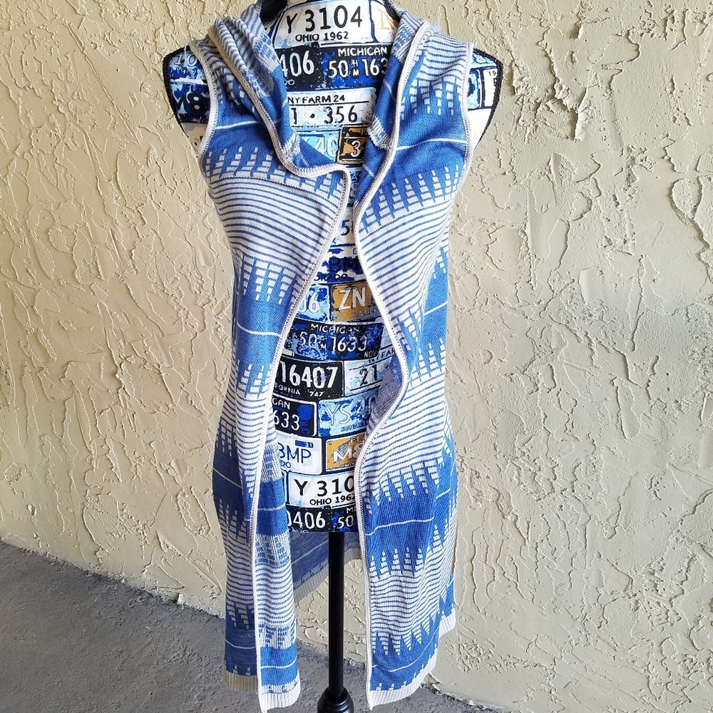 Say What? Long Hooded Shrug Sz S